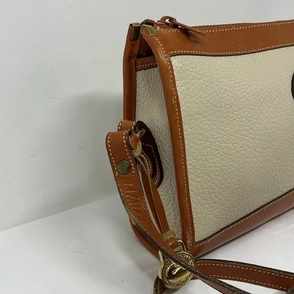 Dooney & Bourke Ivory Cream Pebble and Brown Leather Zip Crossbody Shoulder Bag - Picture 3 of 14